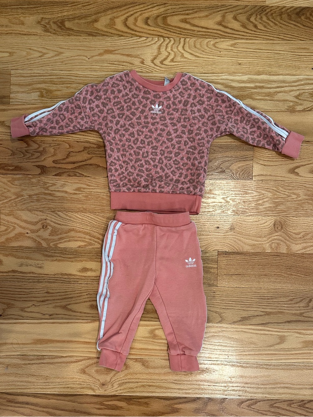 adidas Originals Infants Animal Allover Print Crew Sweatsuit Set